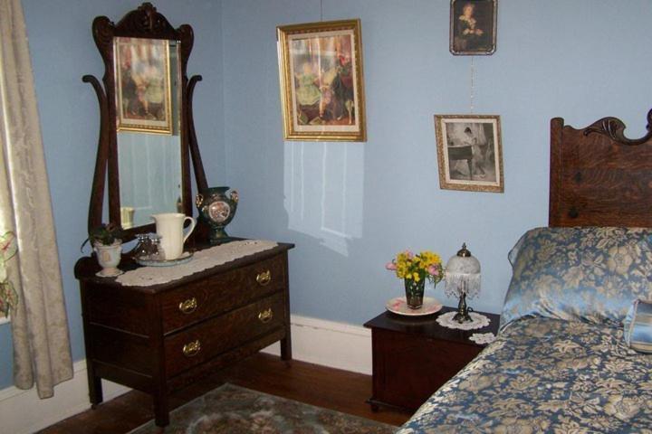 Rogers Motel Smiths Falls Habitación foto